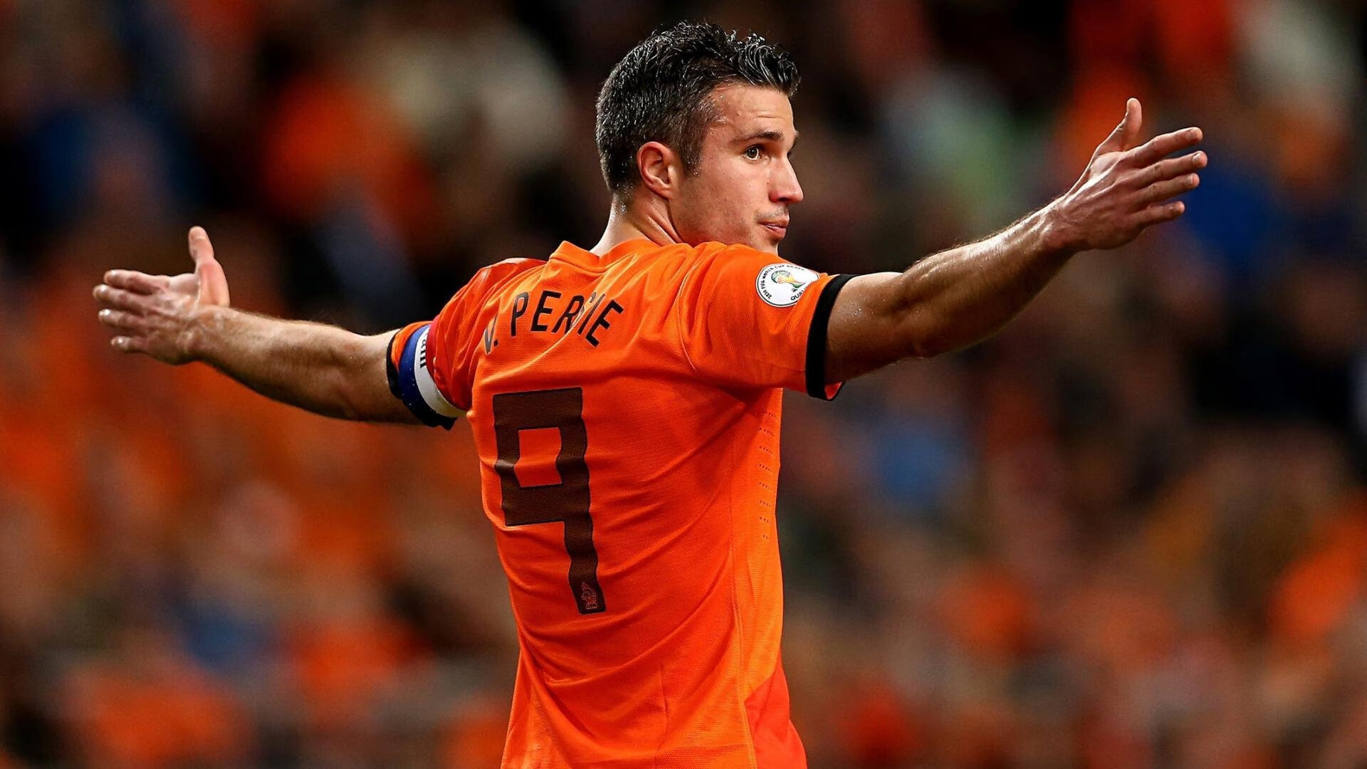 娱乐与竞技结合:足球明星的跨界合作,足球巨星和娱乐明星谁的影响力大