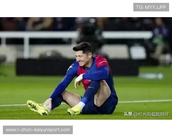 巴萨反击再次成风景,莱万背身分球无比细腻的进攻美学